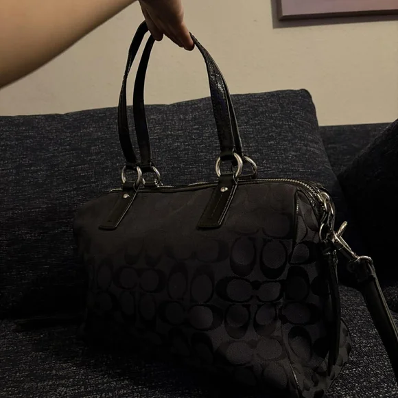 Sold - Picture 2 of 5